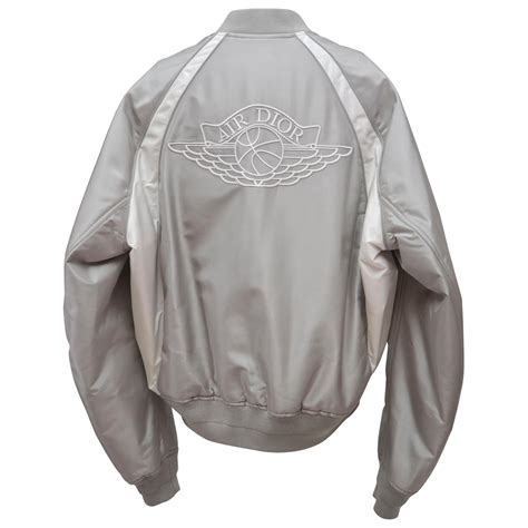 air dior bomberjacke|Dior x Jordan Grey 'Air Dior' Bomber Jacket .